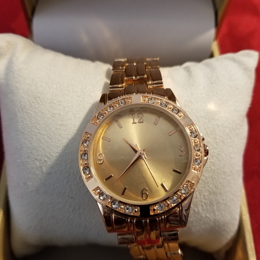 NWB Women's Charter Club Rose Gold-Tone Round Face